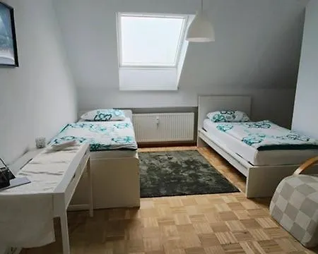 Mm Zimmervermietung Messenaehe Hannover منزل للإقامة