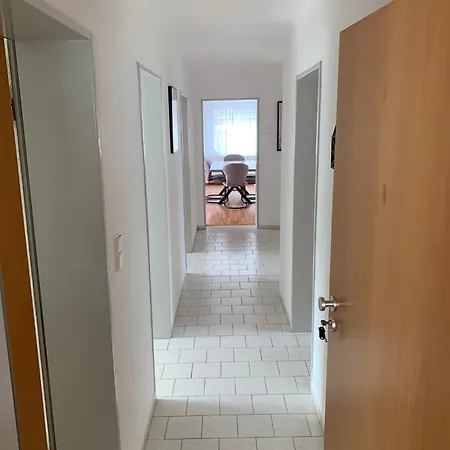 Mm Zimmervermietung Messenaehe Hannover Privatunterkunft *